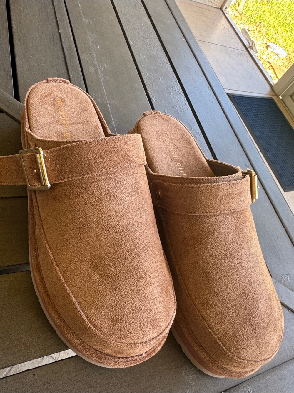 Madden Girl Women’s Tan Graham Mule Slides with Gold Buckle - Picture 5 of 7